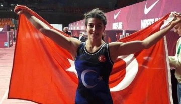 Ahıska Türkü Elvira Kamaloğlu, altın madalya kazandı!
