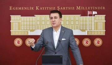 AK Parti'li Aydemir: Cumhurbaşkanımız, her şeyi istişare ederek yapıyor