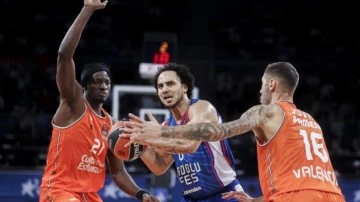 Anadolu Efes, Valencia'ya ilk yenilgisini tattırdı