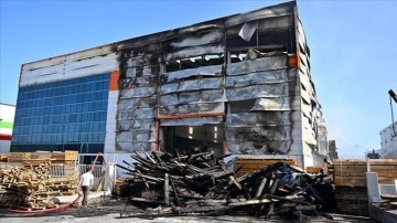 Ankara'da palet fabrikasında çıkan yangın kontrol altına alındı