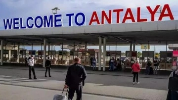 Antalya Havalimanı'nda, bir ayda yaklaşık 4 milyon yolcu ağırlandı