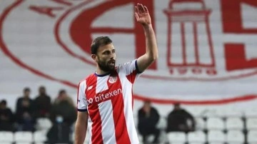 Antalyaspor, Admir Mehmedi'yi gönderdi