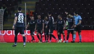 Antalyaspor, Hatayspor'u devirip tur atladı!