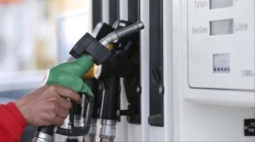 Araç sahipleri dikkat! Benzine 25 kuruş indirim geldi