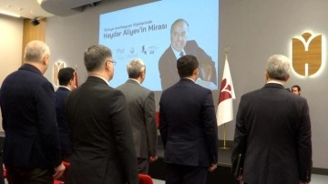 Azerbaycan'ın ulusal lideri Aliyev doğumunun 100. yılında İstanbul'da anıldı