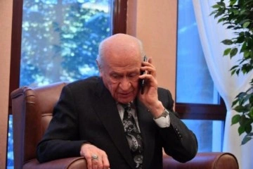 Bahçeli'den Cumhurbaşkanı Erdoğan'a geçmiş olsun telefonu