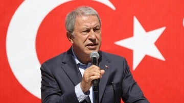 Bakan Akar'dan çok sert özerklik tepkisi!