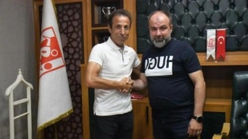 Balıkesirspor, Recep Çetin'le sözleşme imzaladı