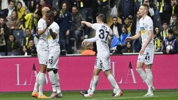 "Barış için futbol" maçında kazanan Fenerbahçe oldu