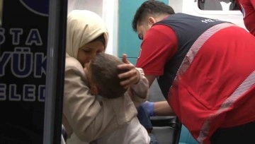 Başakşehir’de çocuklarını rehin alıp camdan sarkıtan baba gözaltına alındı