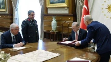 Başkan Erdoğan imzaladı! TSK'da bir ilk!