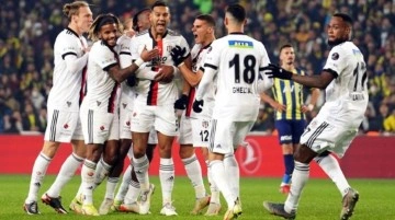 Beşiktaş'ın yıldızından olay Galatasaray paylaşımı! Apar topar silmek zorunda kaldı