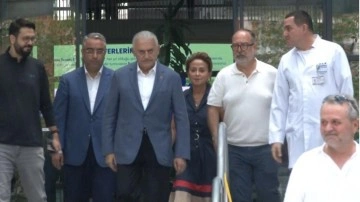 Binali Yıldırım, Ali ve Vuslat Sabancı çiftini hastanede ziyaret etti