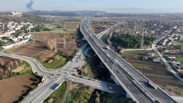 Bir kente daha metrobüs geliyor! İlk kazma vuruldu