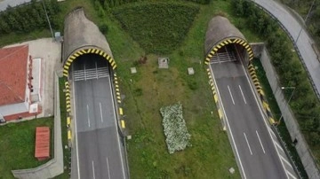 Bolu Dağı Tüneli&rsquo;nin İstanbul yönü trafiğe açıldı