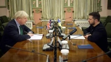 Boris Johnson'dan Zelenskiy'e sürpriz ziyaret: Ukrayna kazanana kadar destek sürecek