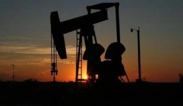 Brent petrolün varil fiyatı 93,38 dolar