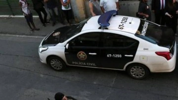 Brezilyalı adam polis arabasının bagajında gazla öldü
