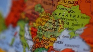 Bulgaristan 10 Rus diplomat için 72 saat süre verdi