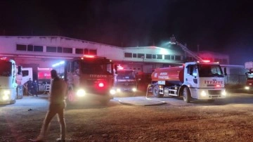 Bursa'da yedek parça fabrikasında yangın