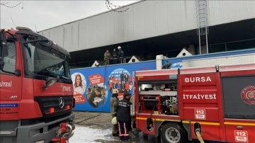 Bursa'da şehirlerarası otobüs terminalinde çıkan yangın söndürüldü!