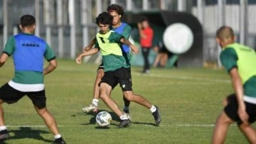 Bursaspor&rsquo;da kıran kırana antrenman