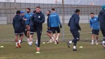 Çaykur Rizespor'da 4 oyuncu gitti, 8 oyuncu gidici