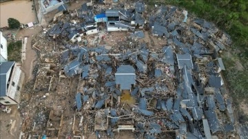 Çin'in Hunan eyaletini vuran Gaemi Tayfunu'nun yol açtığı yağışlar nedeniyle 30 kişi öldü