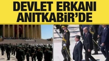 Cumhurbaşkanı Erdoğan ve devlet erkanı Anıtkabir'de