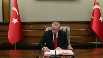 Cumhurbaşkanı Erdoğan'ın masasındaki anketi açıkladı: Büyük bir sıçrama yaşanmıyor