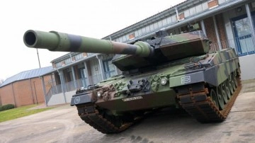 Danimarka Ukrayna'ya 100 adet leopard tank gönderiyor