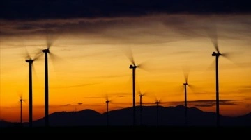 Depolamalı rüzgar enerjisine 10 yılda 19 milyar avro yatırım bekleniyor