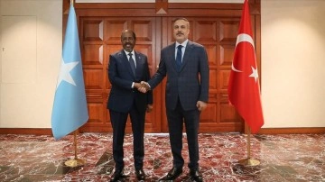 Dışişleri Bakanı Fidan, Somali Cumhurbaşkanı Mahmud ile görüştü
