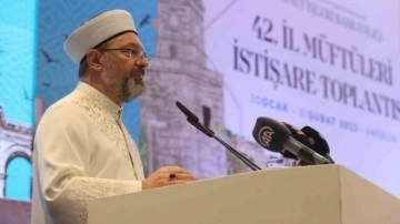 Diyanet İşleri Başkanı Erbaş'tan İsviçre'ye tepki