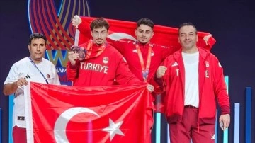 Dünya Halter Şampiyonası'nda milli sporcular, 3 madalya kazandı