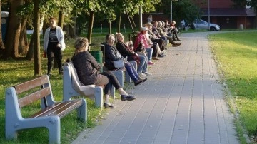 Dünyadaki yaşlı nüfusun 2030'da genç nüfusu geçeceği tahmin ediliyor