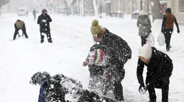 Eğitime kar engeli! 9 ilde okullar tatil edildi