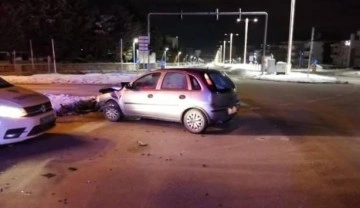 Elazığ&rsquo;da trafik kazası: 2 yaralı