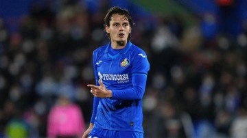 Enes Ünal sezonunun en iyi futbolcusu seçildi!