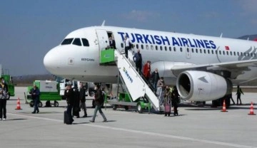 Erdoğan’ın açılışını yaptığı Tokat havalimanına yoğun ilgi