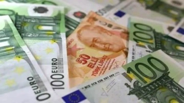 Euro ilk kez 40 lirayı aştı