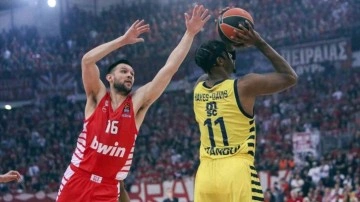 Fenerbahçe Beko, seriyi eşitlemek için Yunanistan'da parkeye çıkacak