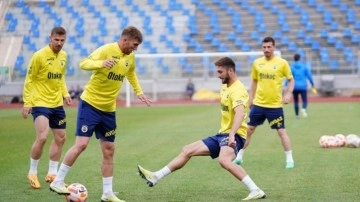 Fenerbahçe günü taktik antrenmanla tamamladı