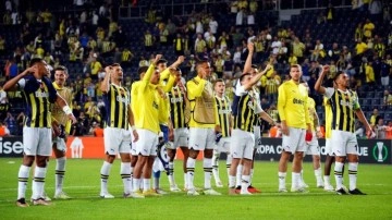 Fenerbahçe'de eksikler can sıkıyor. İstanbulspor maçında yedi isim forma giyemeyecek