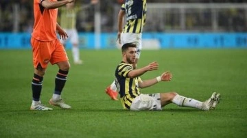 Fenerbahçe'de İsmail Yüksek oyuna devam edemedi