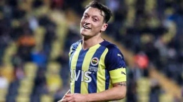 Fenerbahçe'de Mesut Özil kararı: Yollar ayrılacak