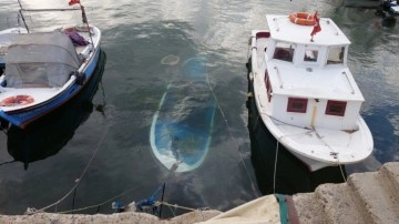 Fırtına Marmara Denizi'nde kayık batırdı! Denizciler zor anlar yaşadı