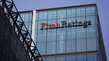 Fitch Türk bankalarının notunu yükseltti