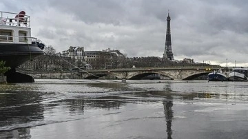Fransa'da sel felaketi: Cadde ve sokaklar göle döndü