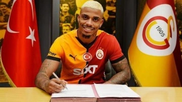 Galatasaray'ın yeni transferi UEFA kadrosunda yok!